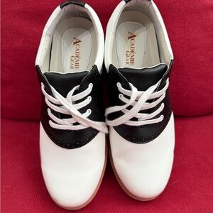 Academic Gear 1950’s style shoe